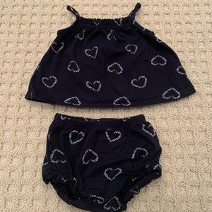 Gap Toddler Romper Outfit/Set - Navy Hearts
